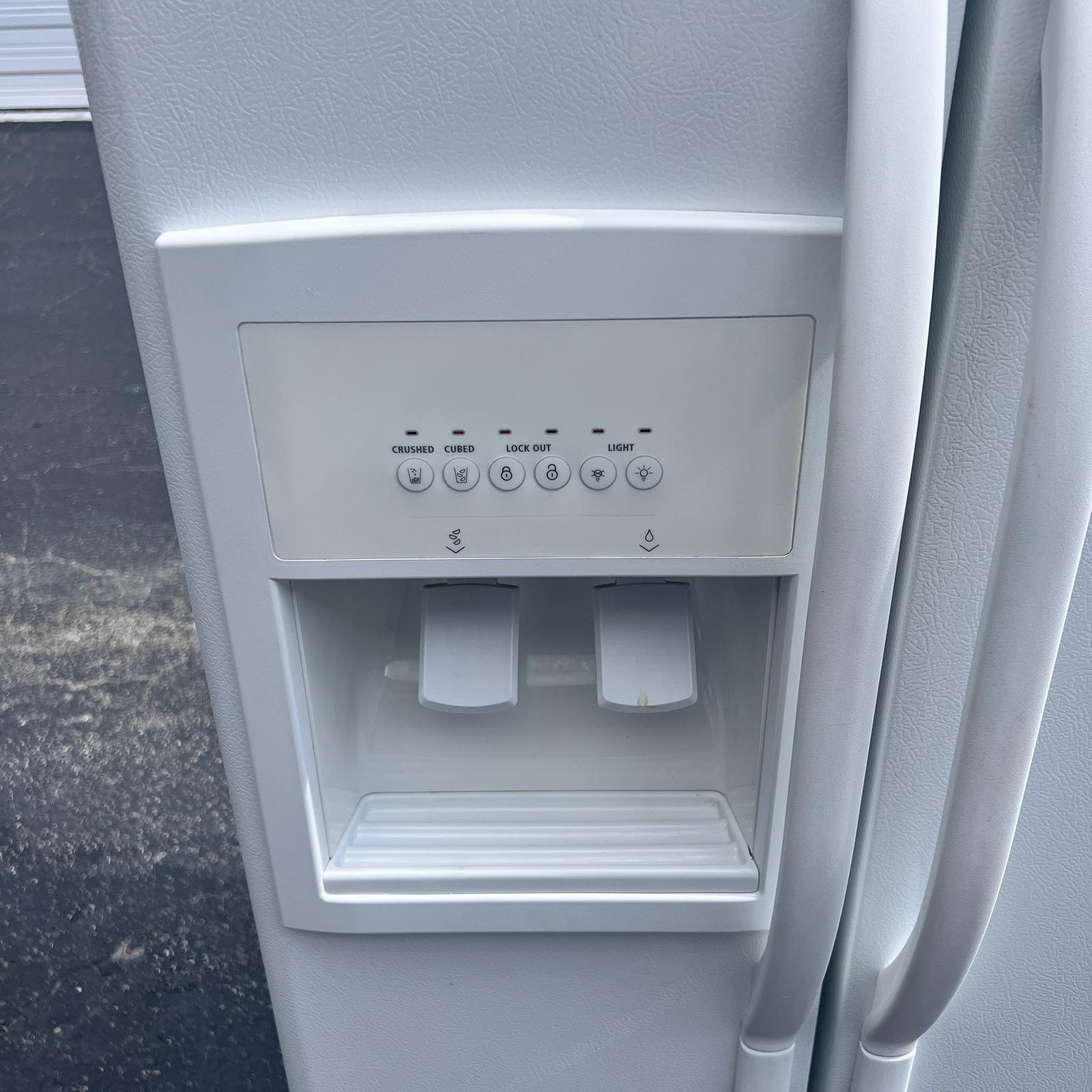 Whirlpool Side by Side Refrigerator Whirlpool Side by Side Refrigerator